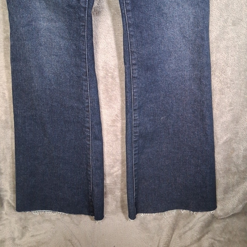 Jessica Simpson Daisy Flare Jeans Women's Size 6 Blue Mid-Rise Stretch NWT - Picture 2 of 9